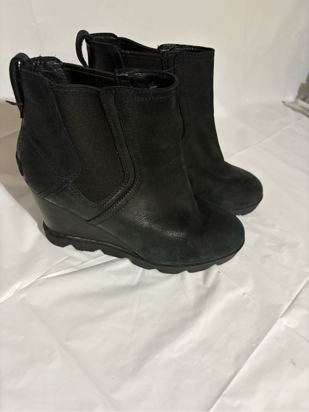 Sorel Black Wedge Chelsea Booties